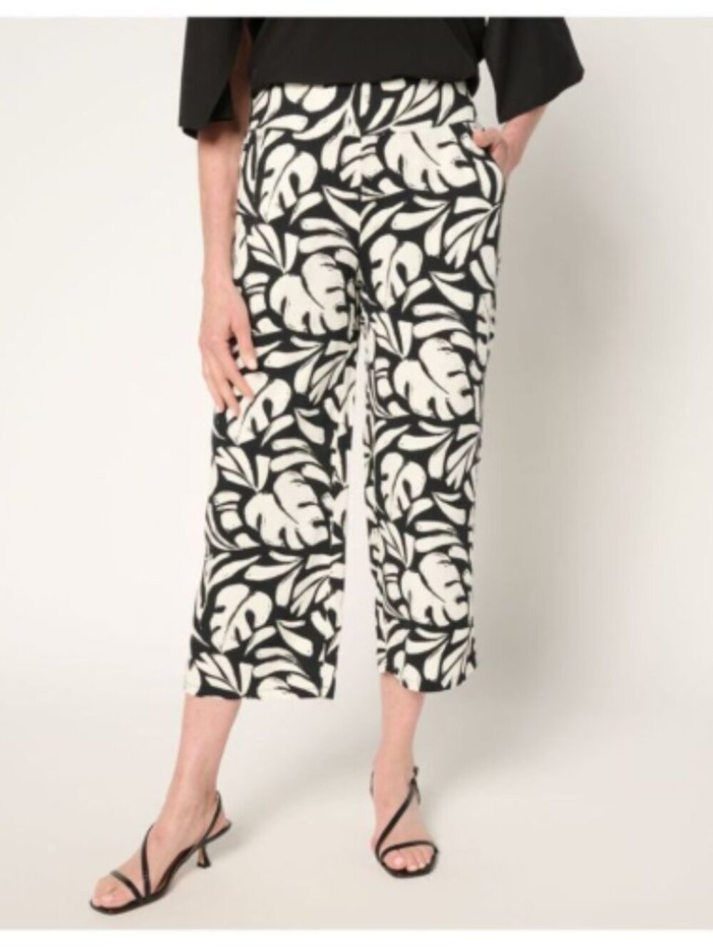 Brandis Dress Out Loud Printed Cropped Pants with Pockets - Size: XL - NIP